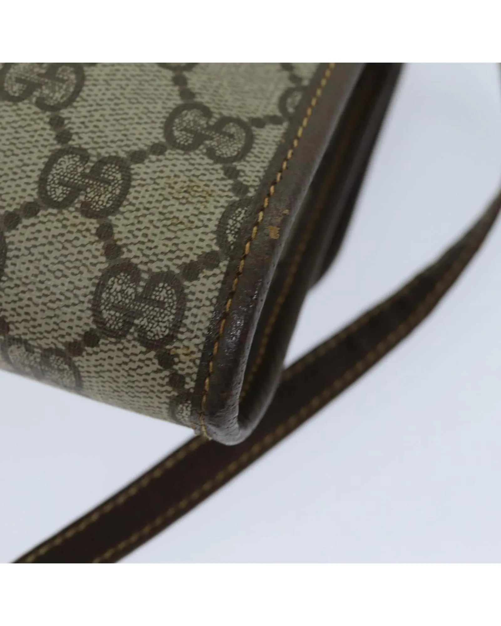 Gucci GG Supreme Canvas Shoulder Bag BeigeBrown