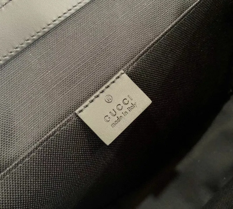 Gucci   Luxury Bags  1004