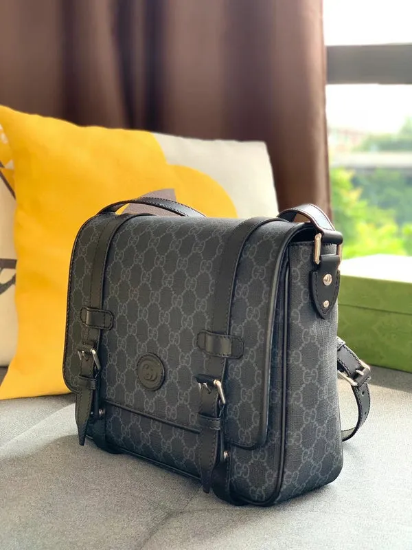 Gucci   Luxury Bags  1004