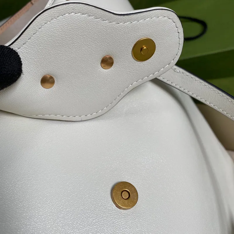 Gucci   Luxury Bags  1010