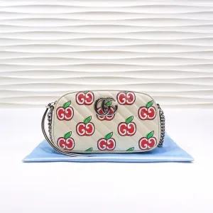 Gucci   Luxury Bags  1193