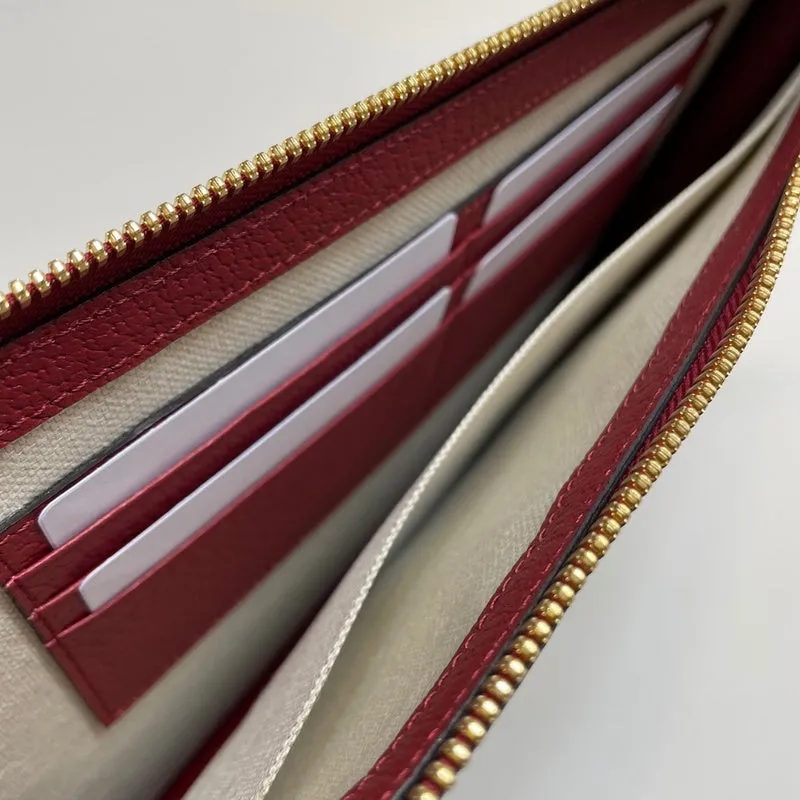 Gucci   Luxury Bags  1332