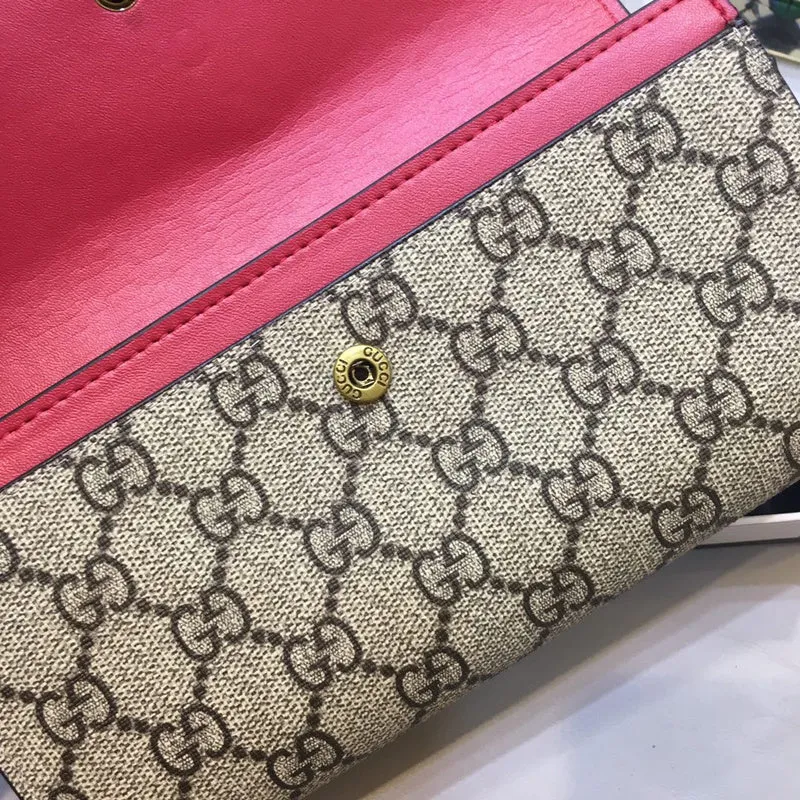 Gucci   Luxury Bags  1365