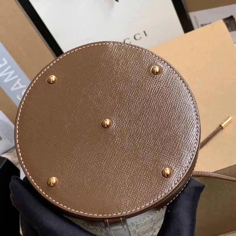 Gucci   Luxury Bags  1375