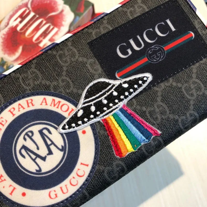Gucci   Luxury Bags  873