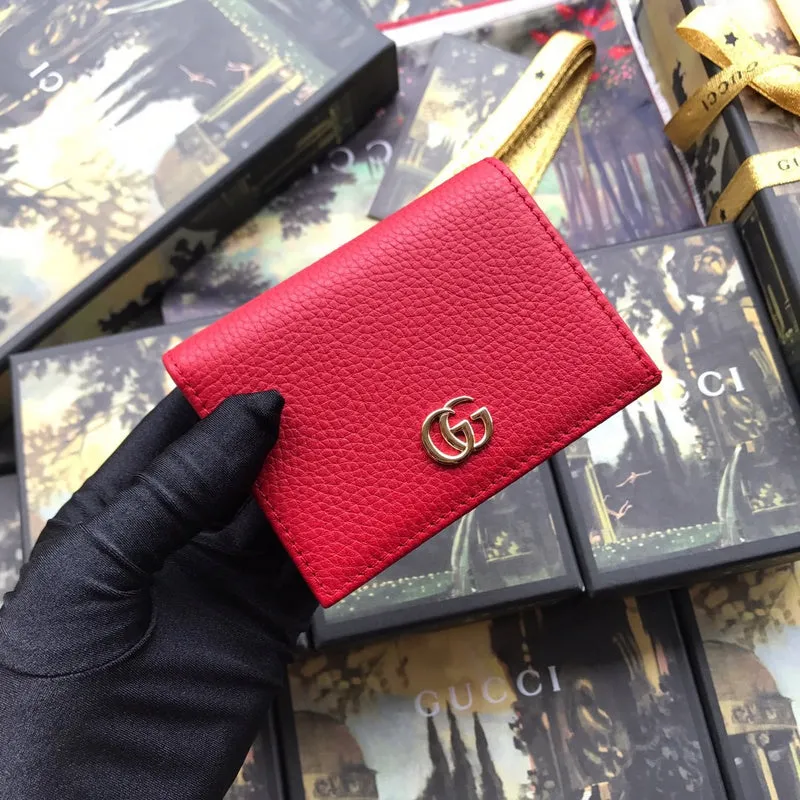 Gucci   Luxury Bags  902