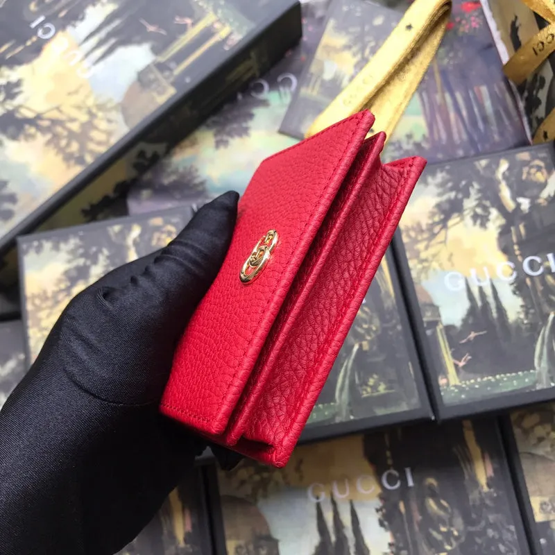 Gucci   Luxury Bags  902