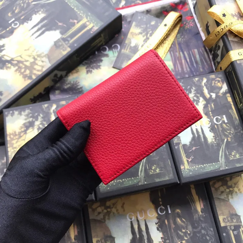 Gucci   Luxury Bags  902
