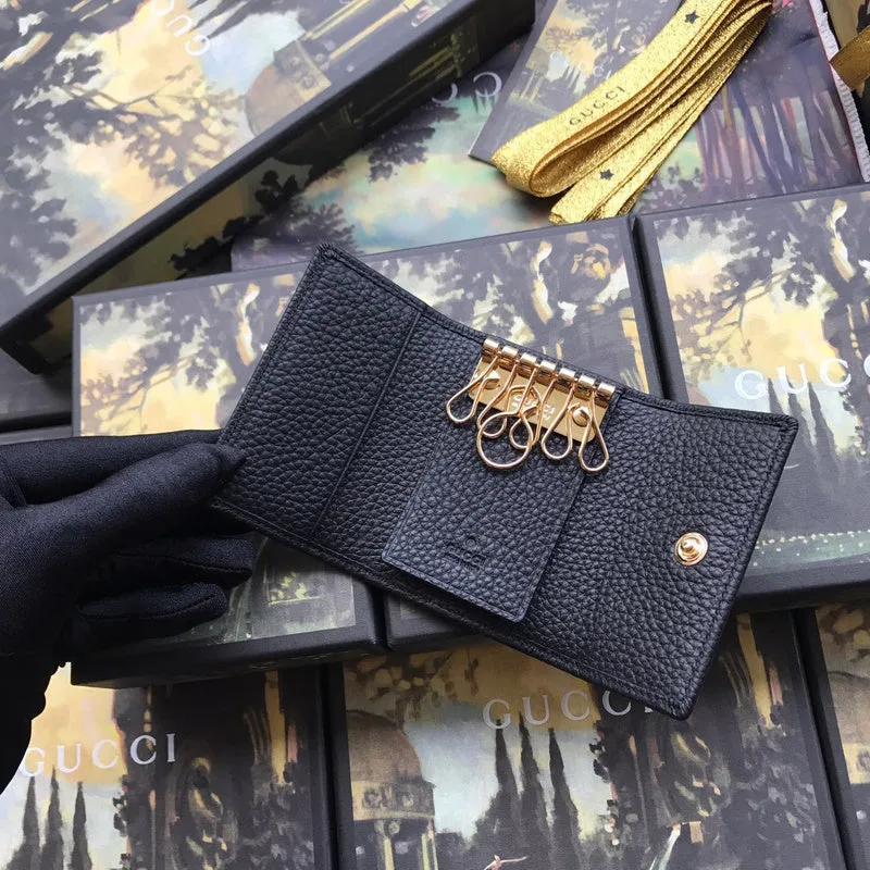 Gucci   Luxury Bags  907
