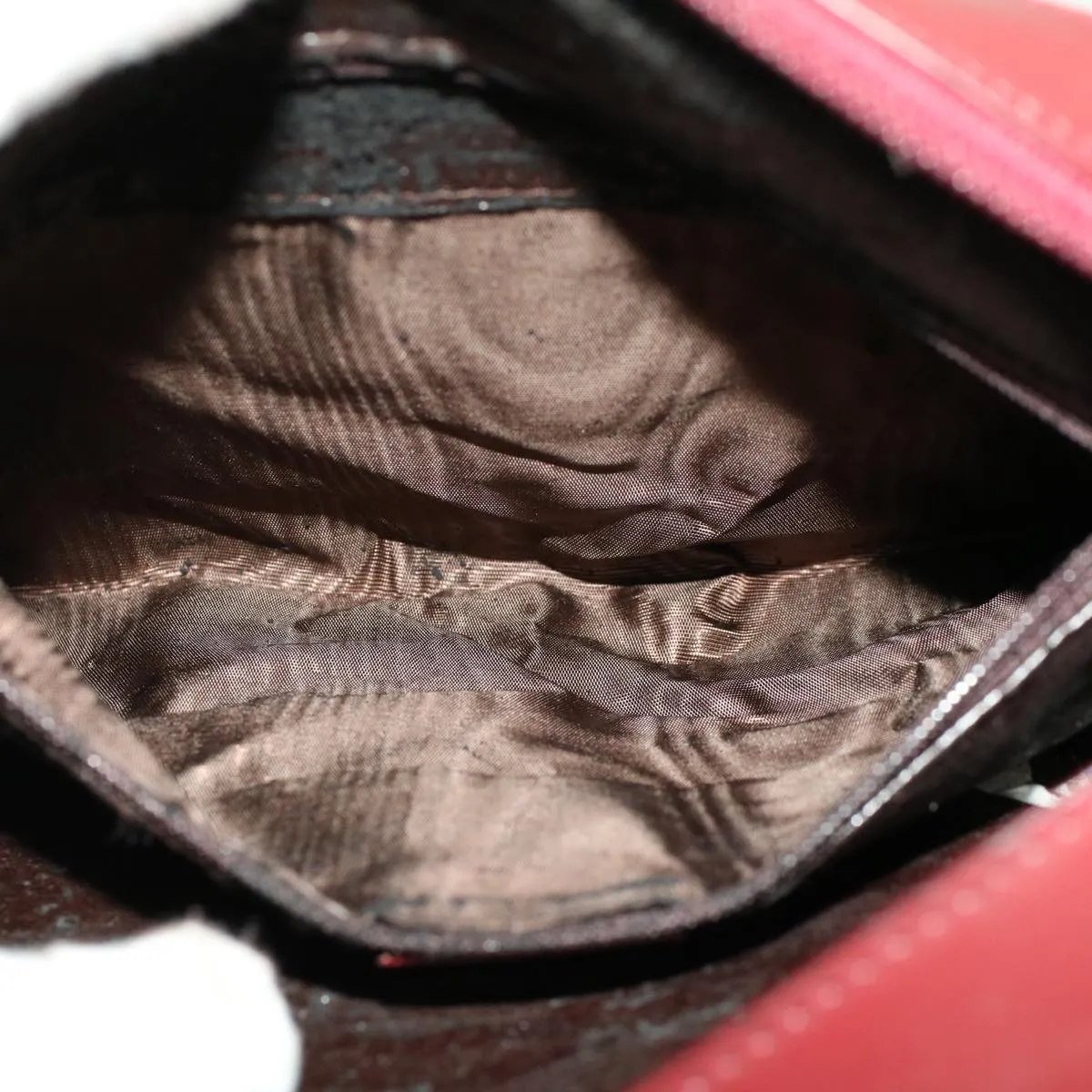 GUCCI Shoulder Bag Patent leather Red  ar9699B