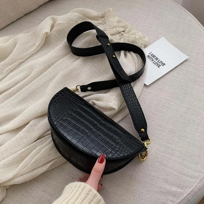 half moon saddle bag