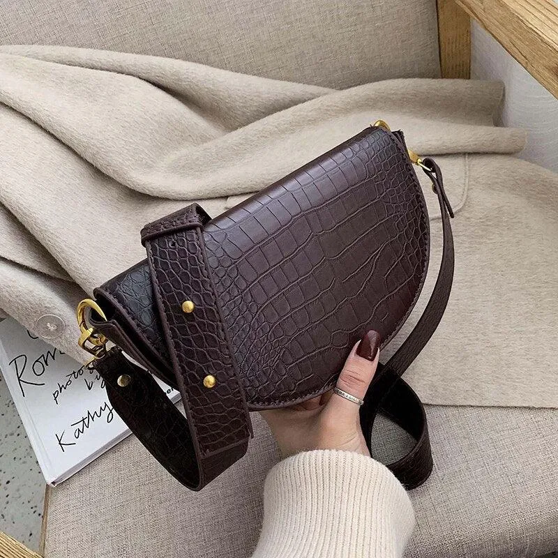 half moon saddle bag