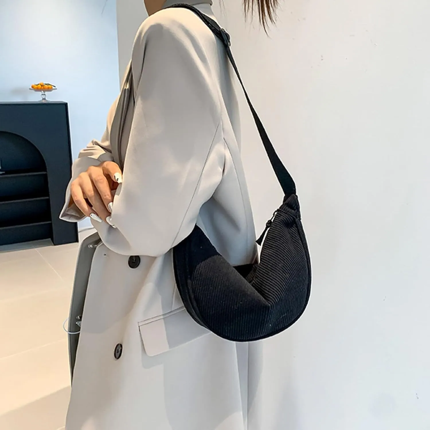 Handbag, Pebble Turnlock Messenger 28 Quilted Crossbody Purse for Women Trendy Ladies Shoulder Bag with Chain Designer Purses