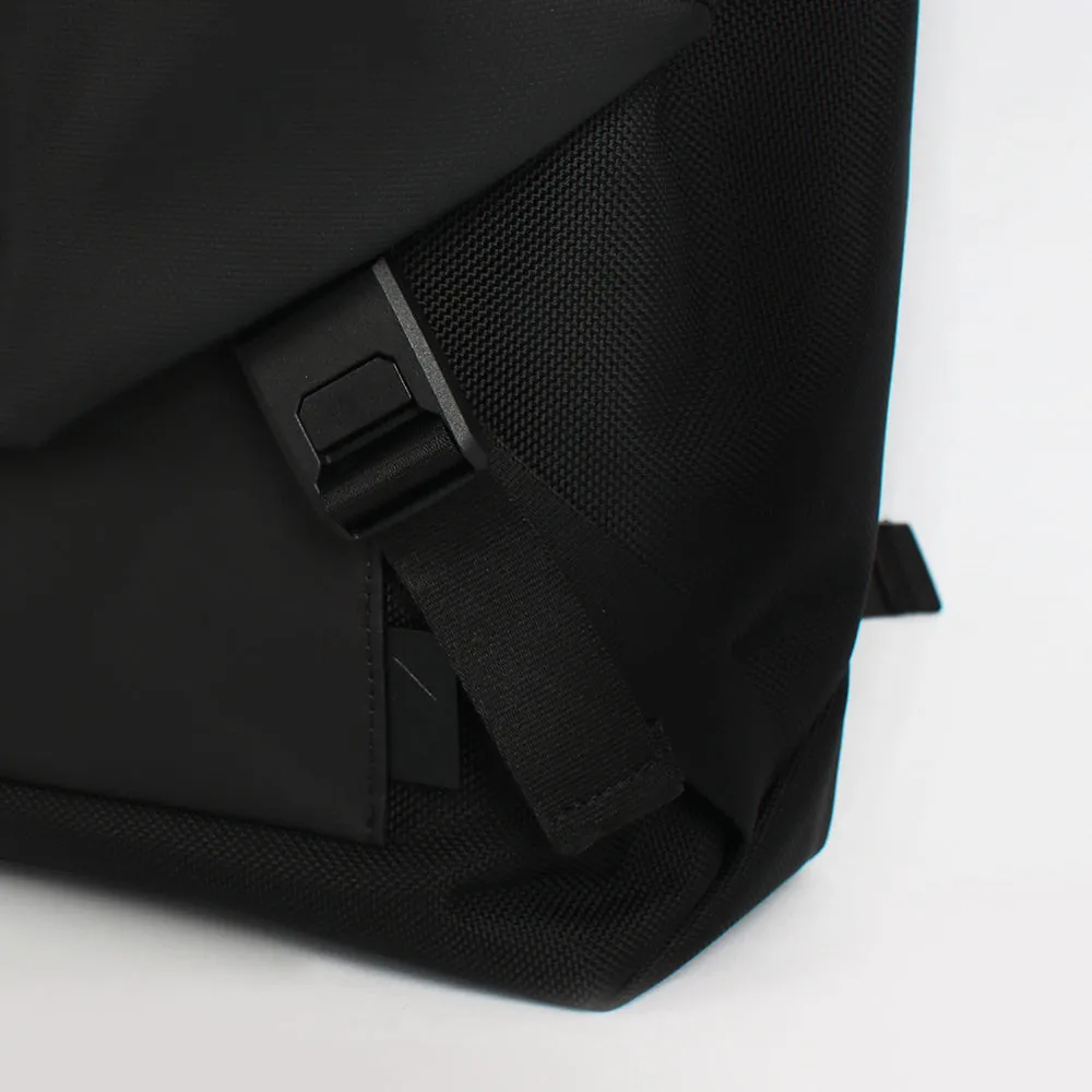Hawk C1 Messenger Bag