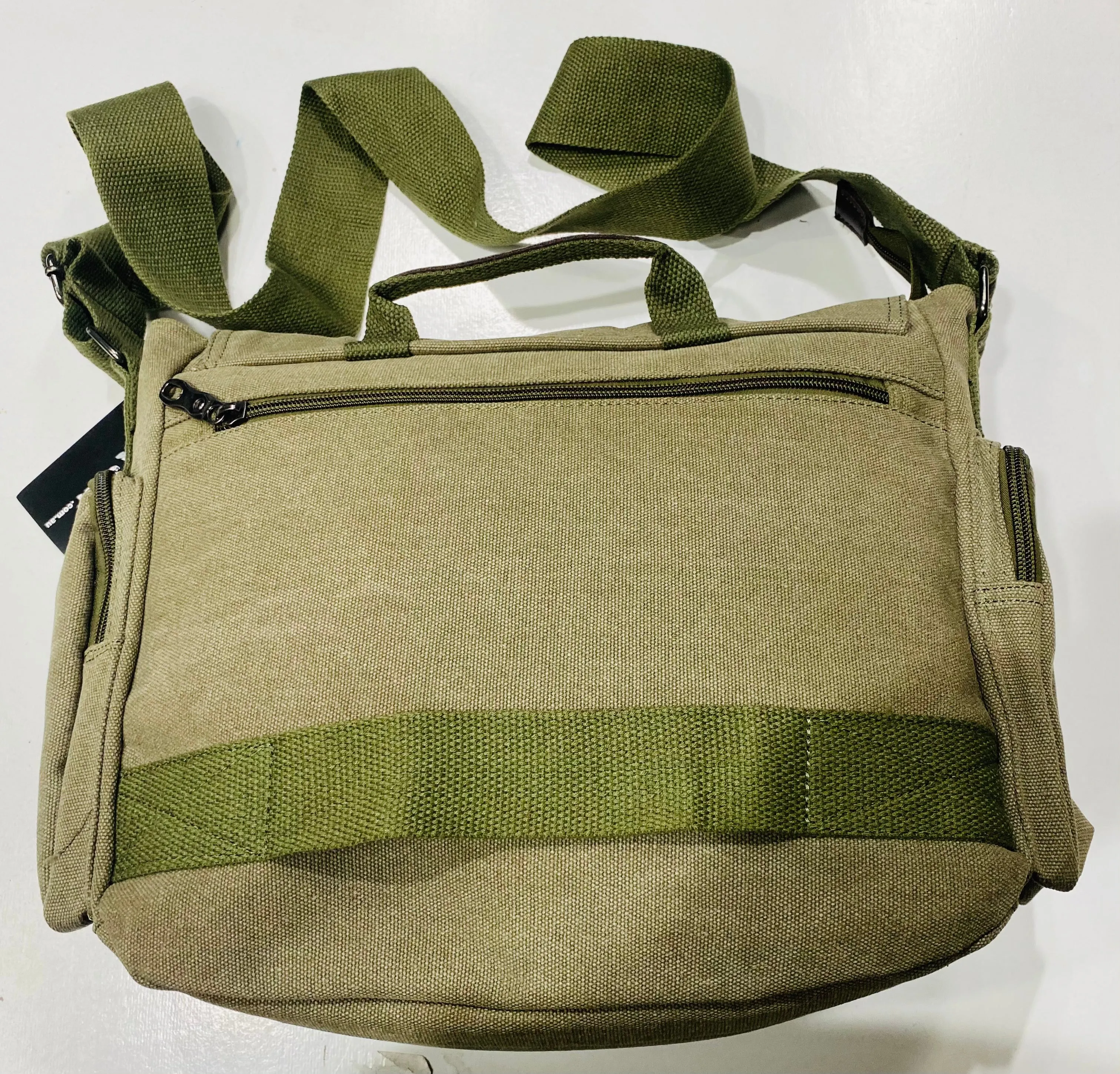 Hennessey Messenger Bag Army Green