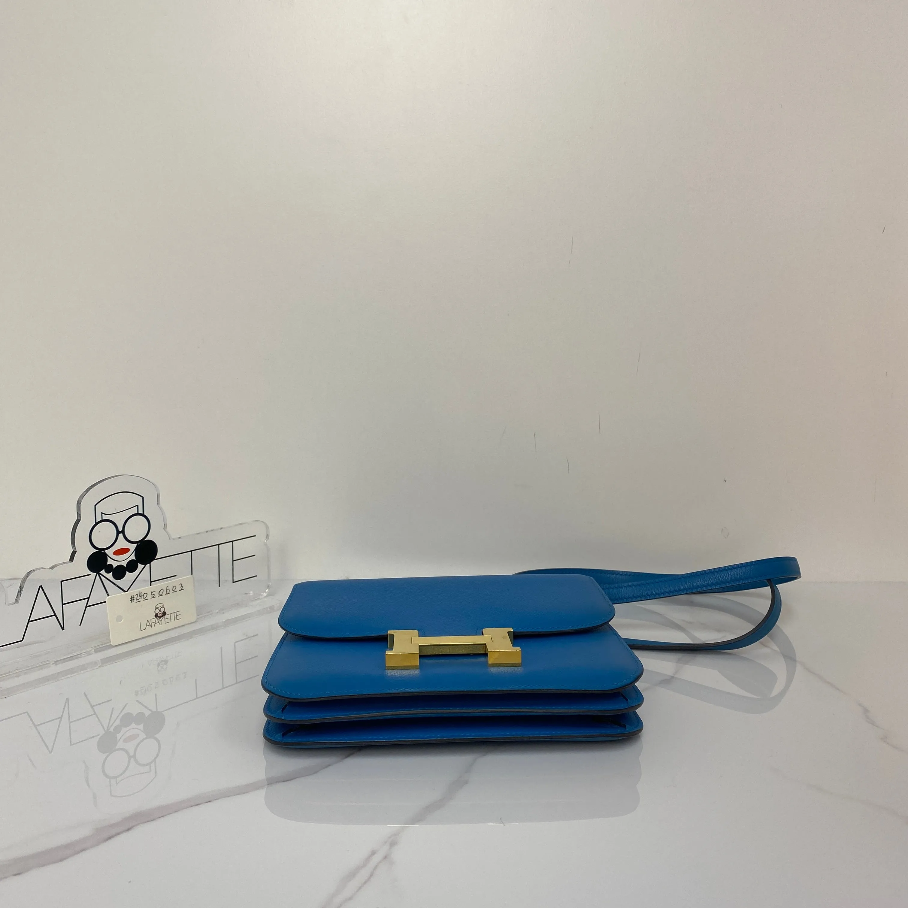 Hermès Constance 18