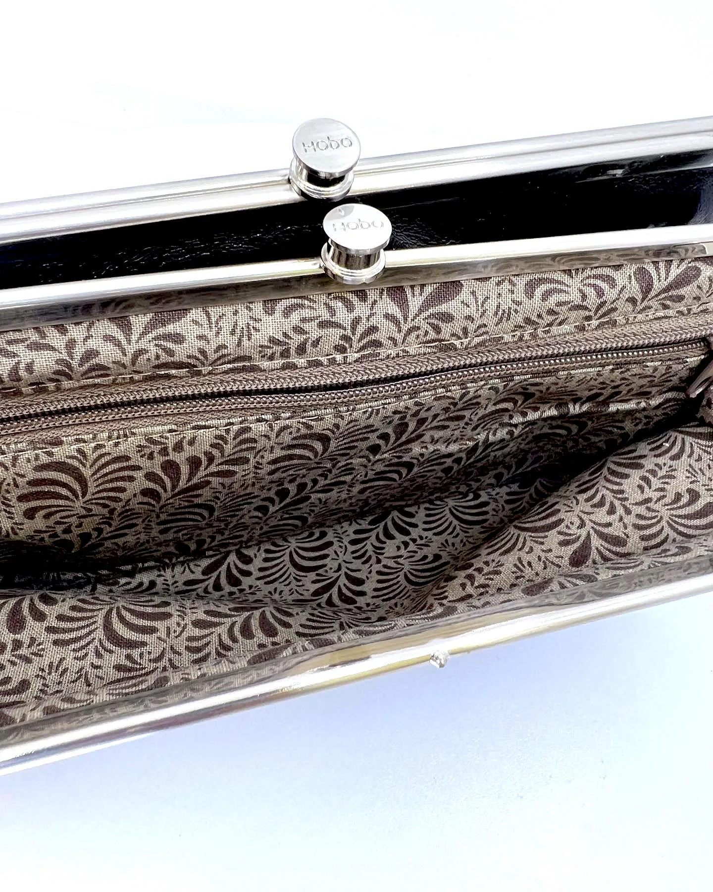HOBO LAUREN CLUTCH WALLET