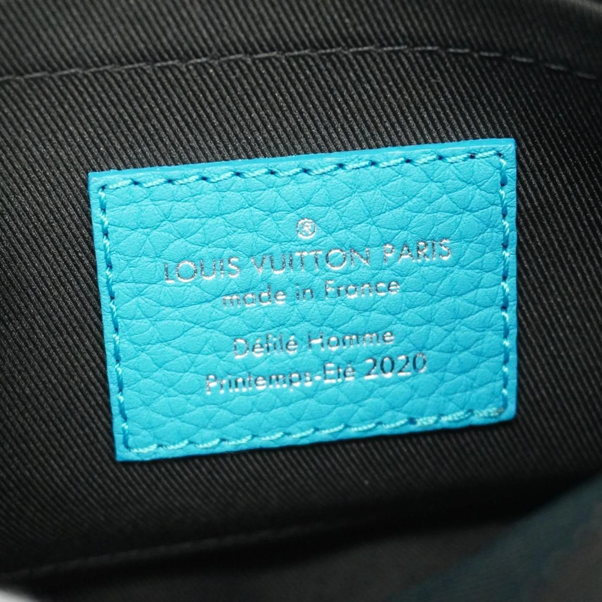 Louis Vuitton Messenger  Leather Shoulder Bag