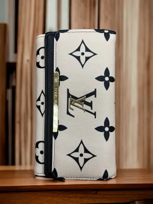 Louis Vuitton Multi Compartments Designer Wallets
