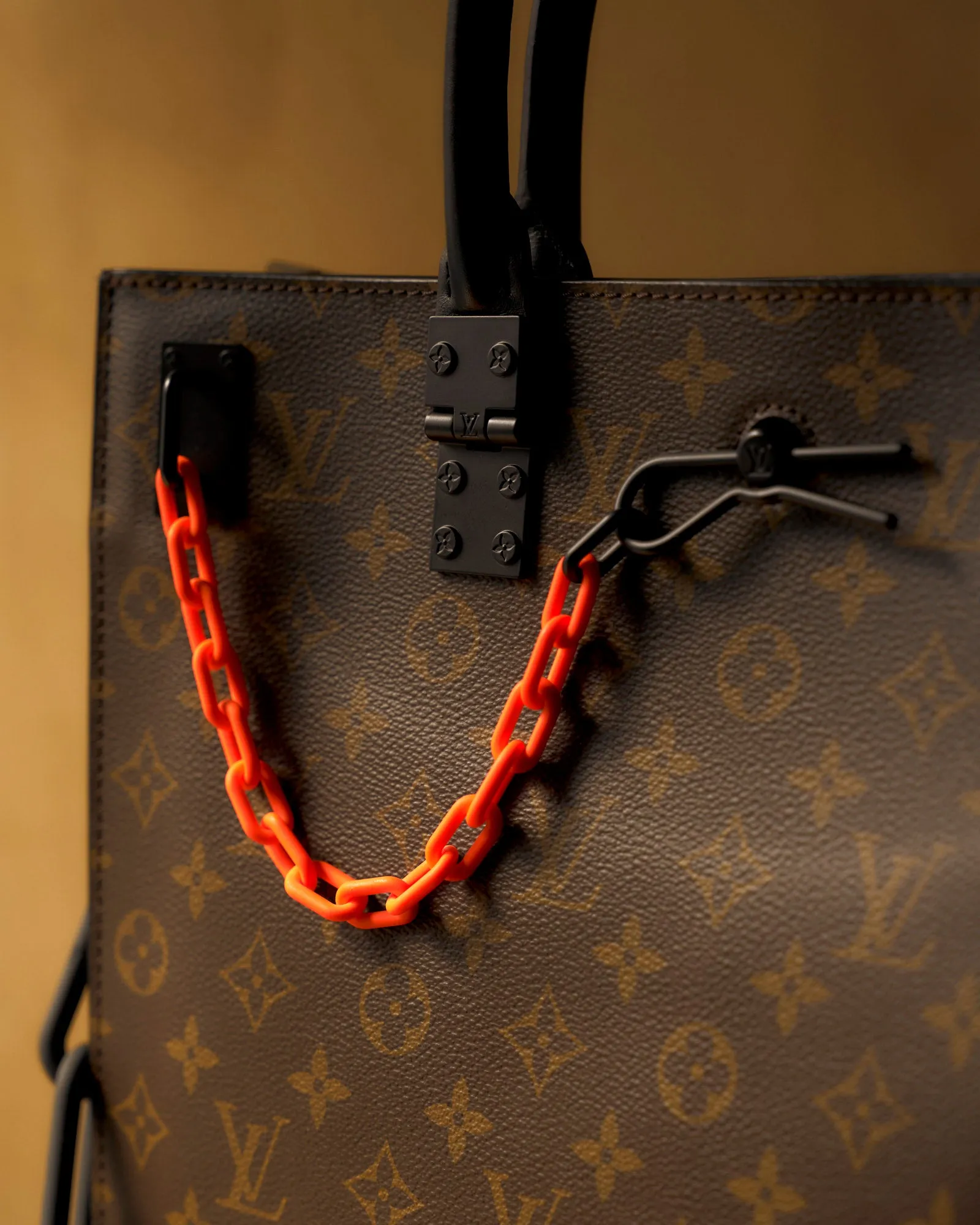 Louis Vuitton Sac Plat Monogram Tote Bag M44475
