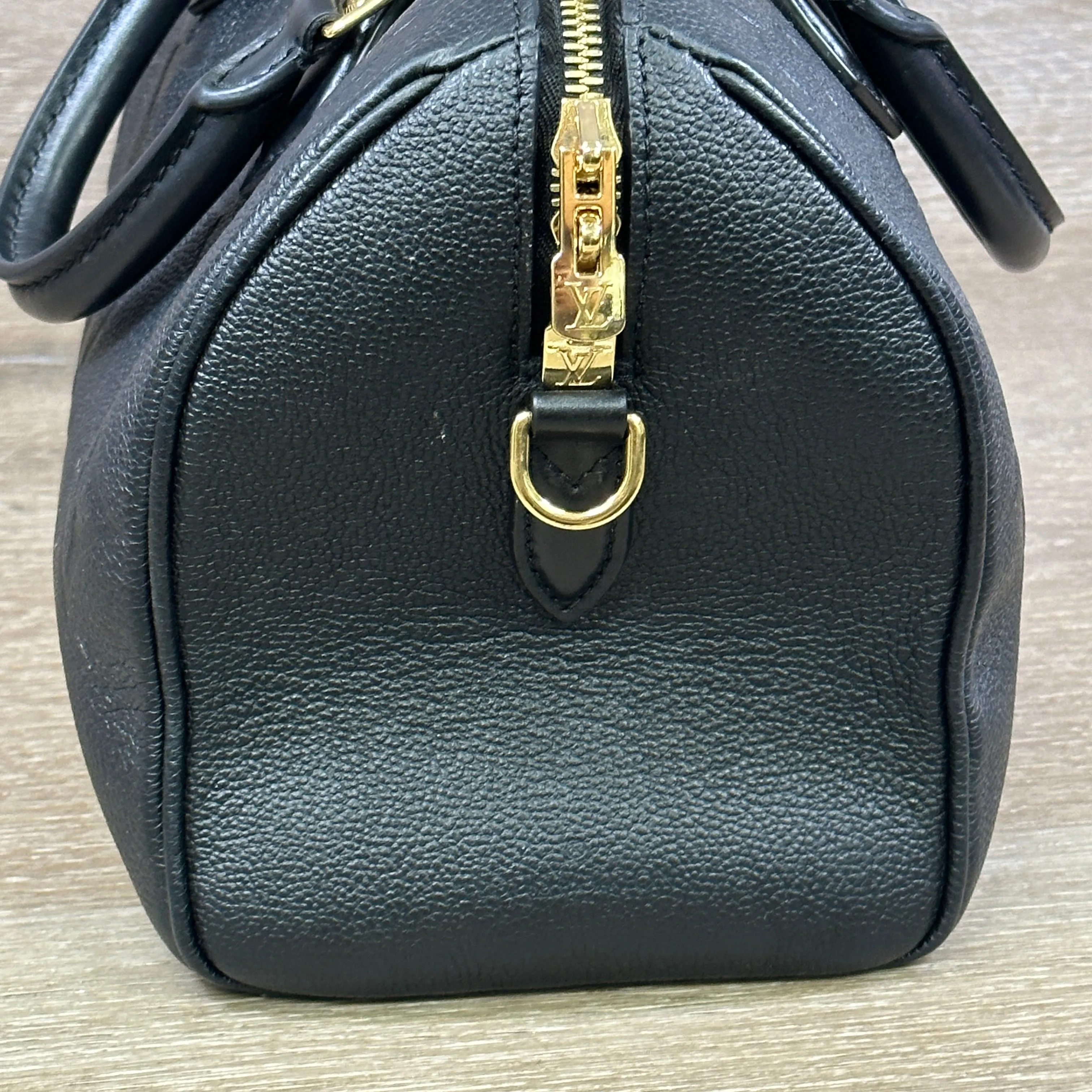 Louis Vuitton Speedy Bandoulière 25 - Giant Empriente Leather - Black
