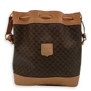 Macadam Bucket Bag Brown in Coated Canvas, Gold hardware