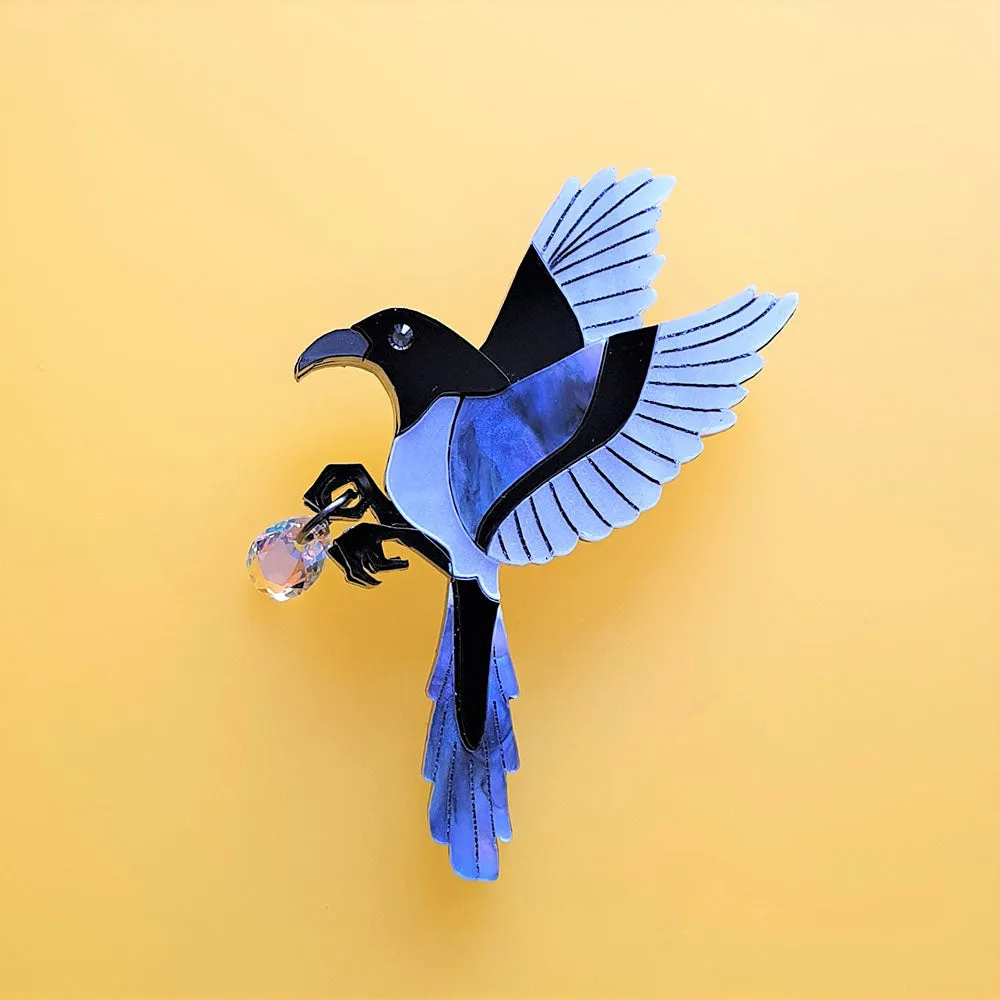 Magpie Brooch by Cherryloco