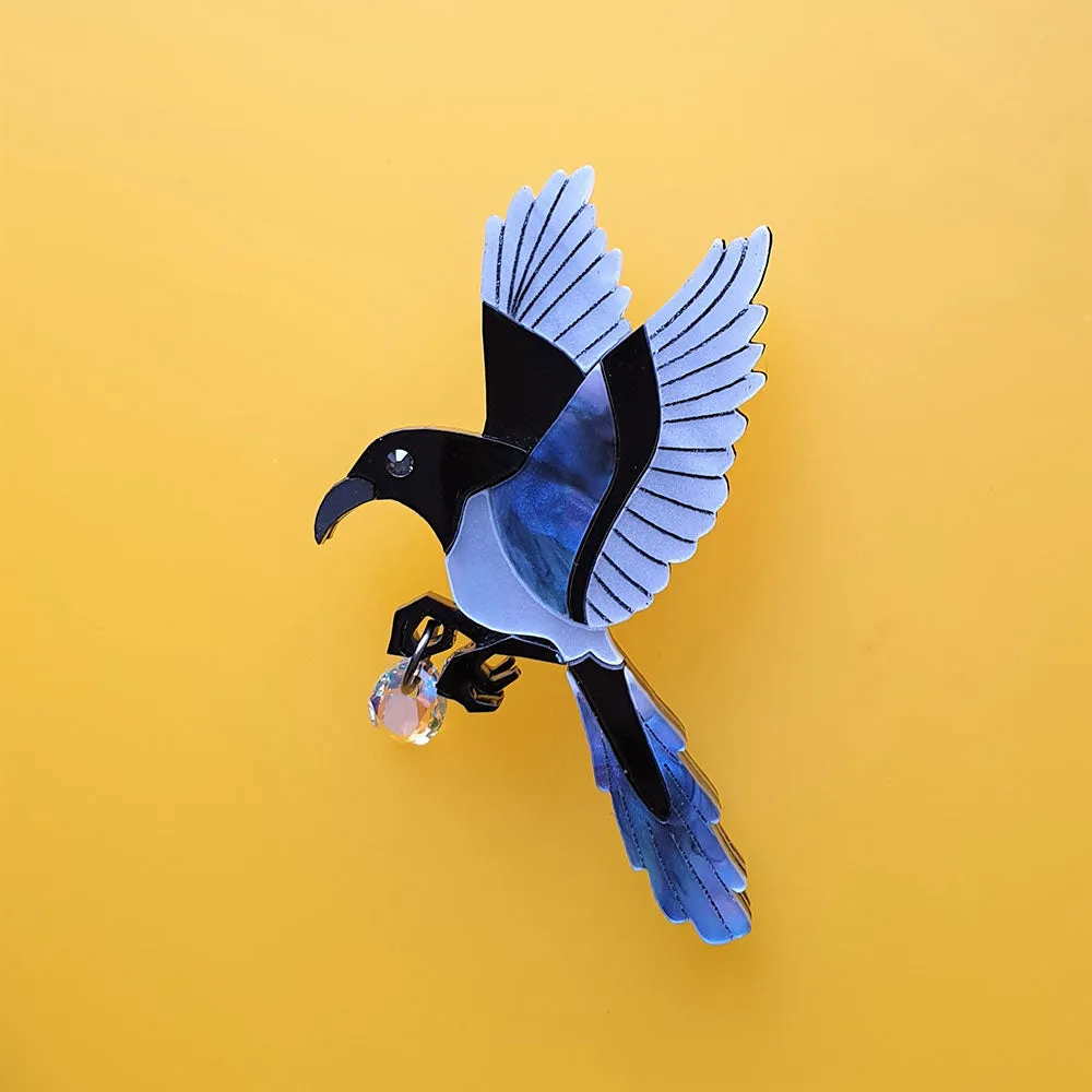 Magpie Brooch by Cherryloco