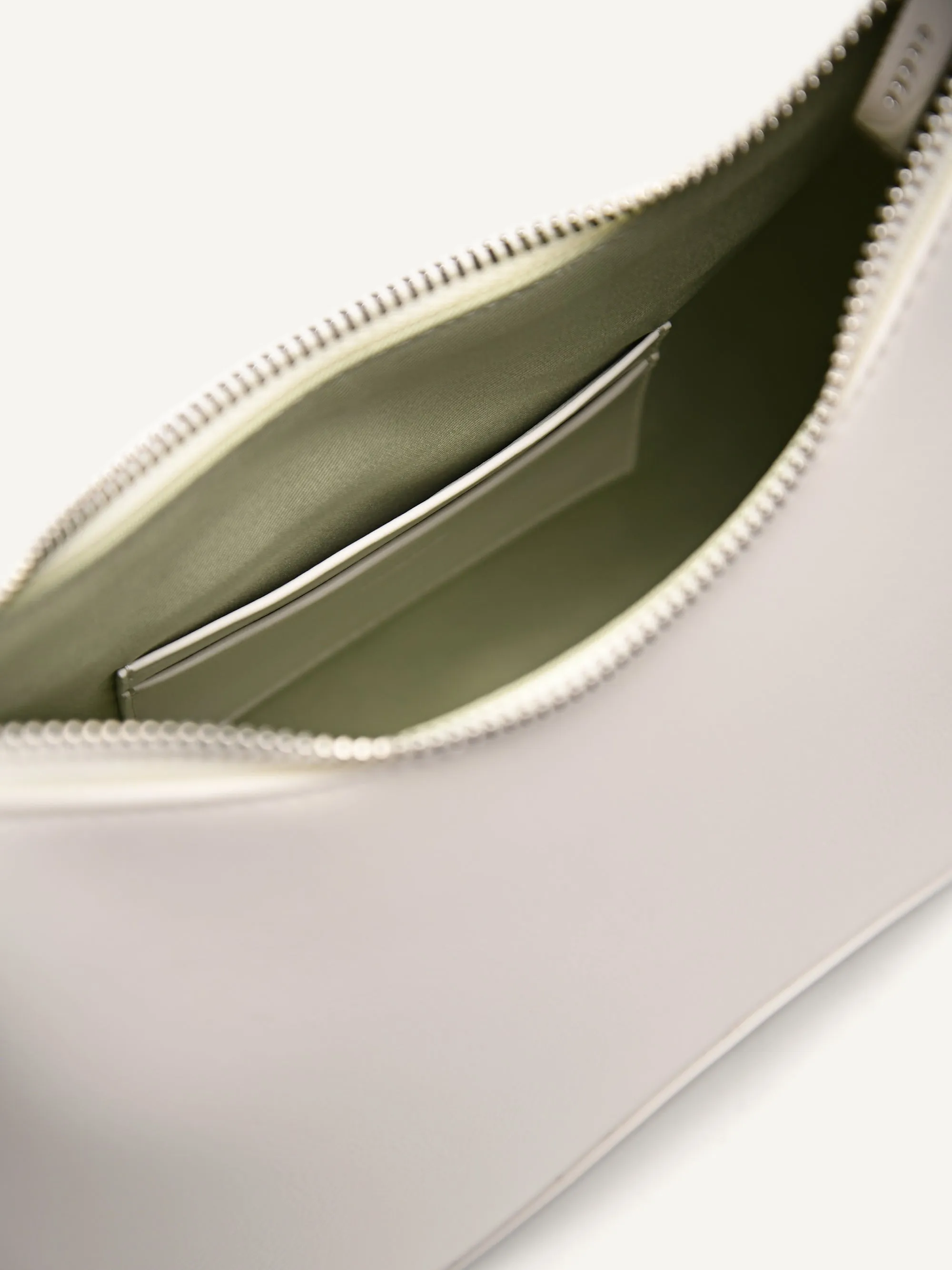 Maria Hobo Bag