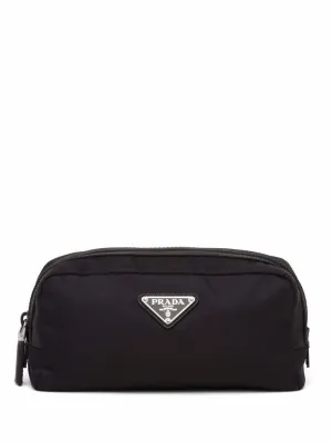 Men's Logo Patch Toiletry Bag in Nero | 2NA0452DMH