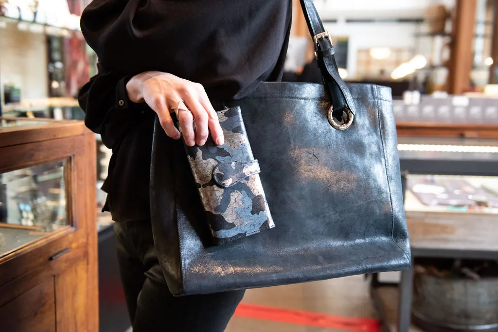 Mila Trifold Wallet: Black Silver Camouflage