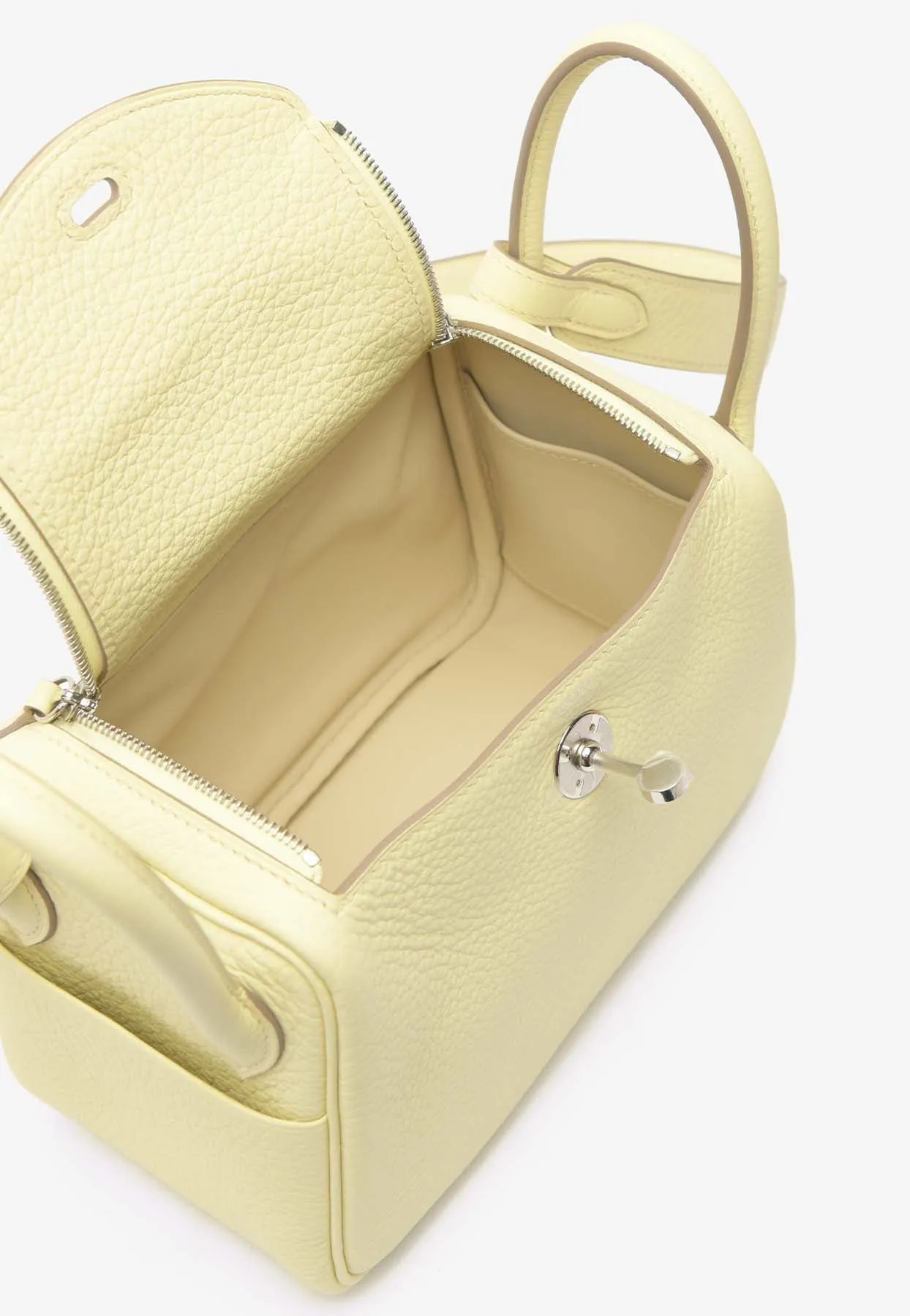 Mini Lindy 20 II in Jaune Milton Clemence with Palladium Hardware