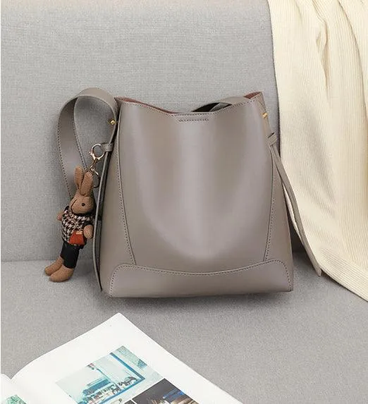 Minimalist Bucket Bag in Genuine Leather | Leather Shoulder Bag Gold Tone, Chic Crossbody Bag, Gift for Her