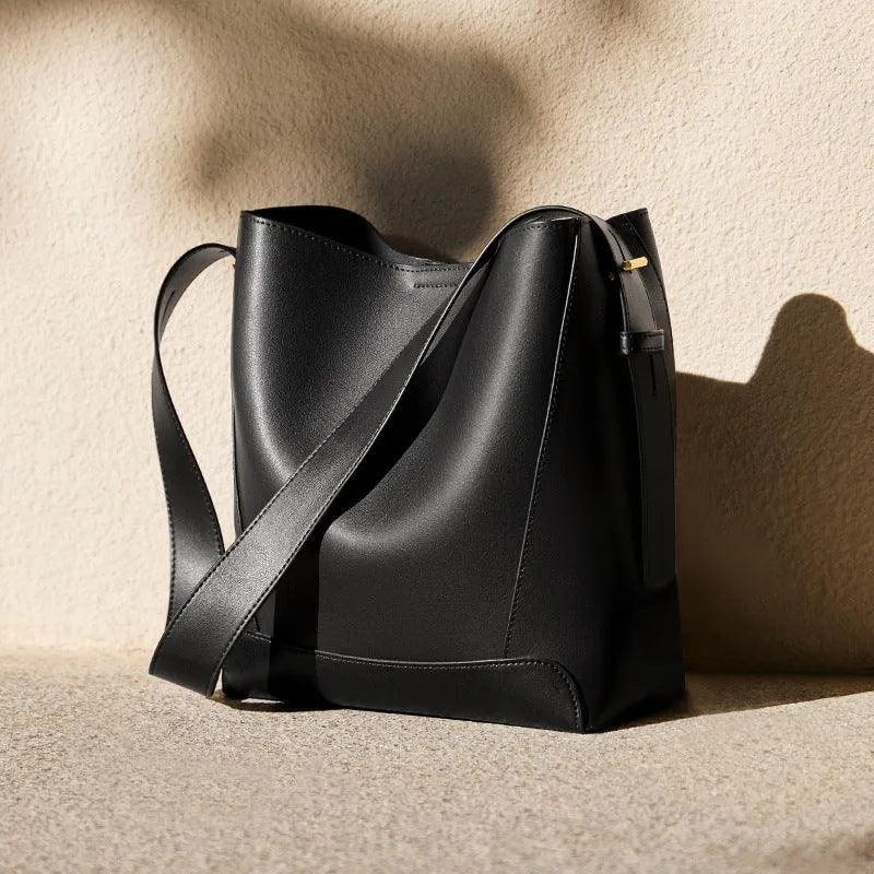 Minimalist Bucket Bag in Genuine Leather | Leather Shoulder Bag Gold Tone, Chic Crossbody Bag, Gift for Her