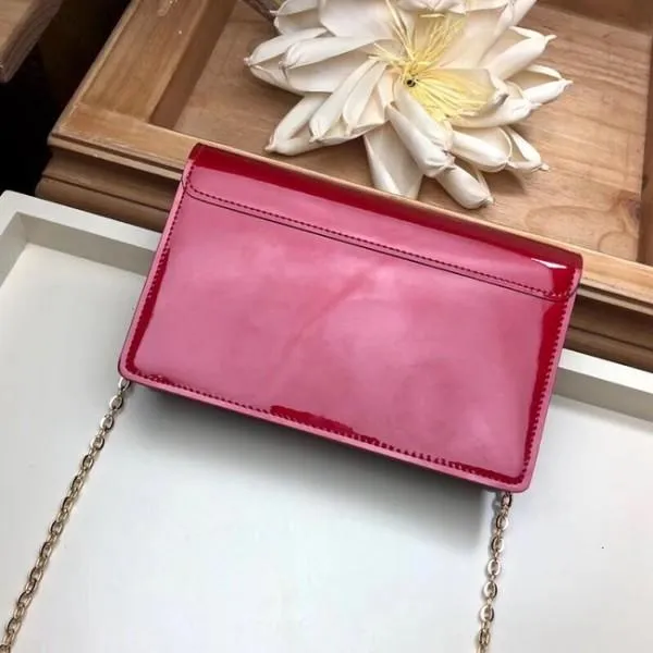 Original Cherrywood Chain Wallet M63306 Red