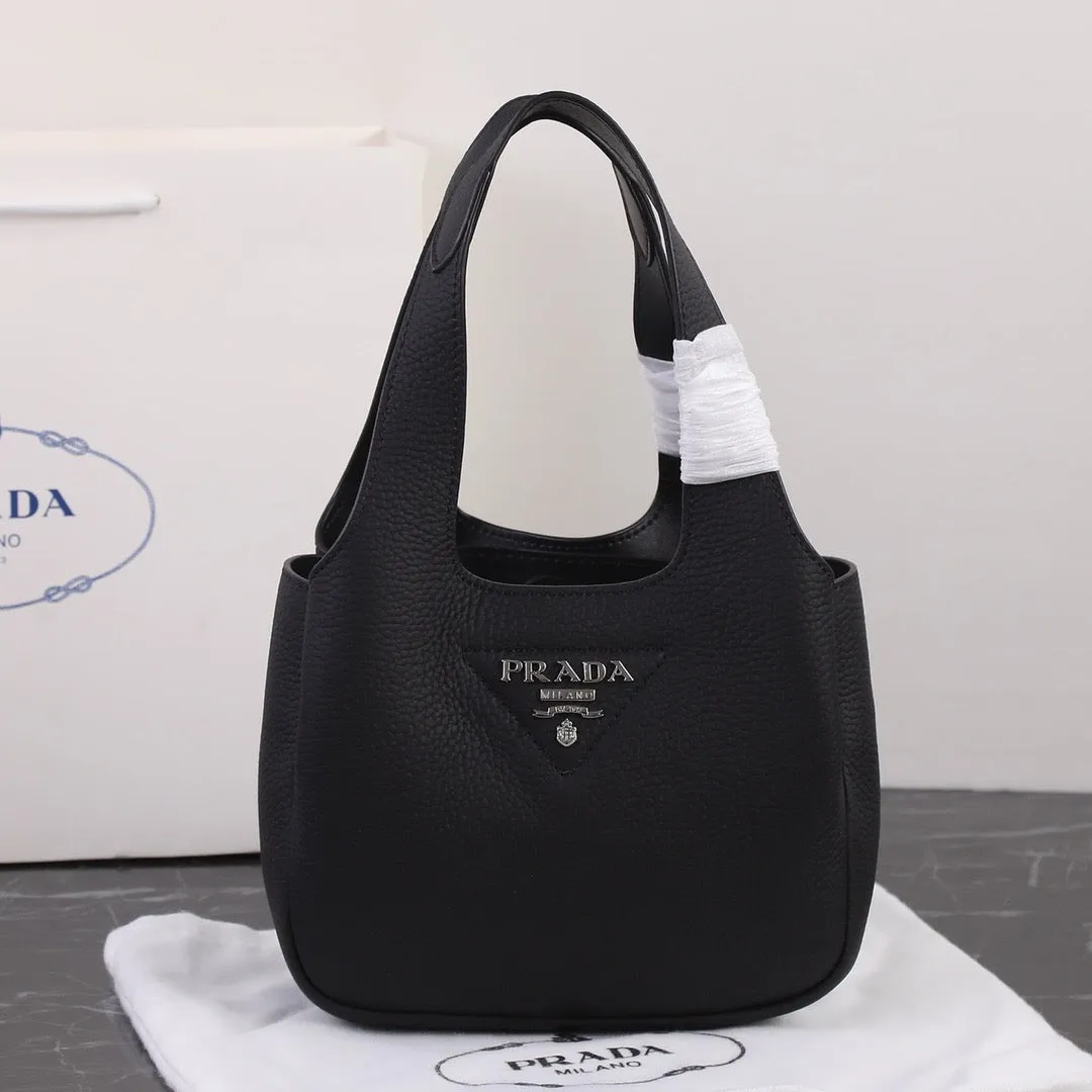 PD295 Leather Mini Bag / 7.1x6.1x3.9inch