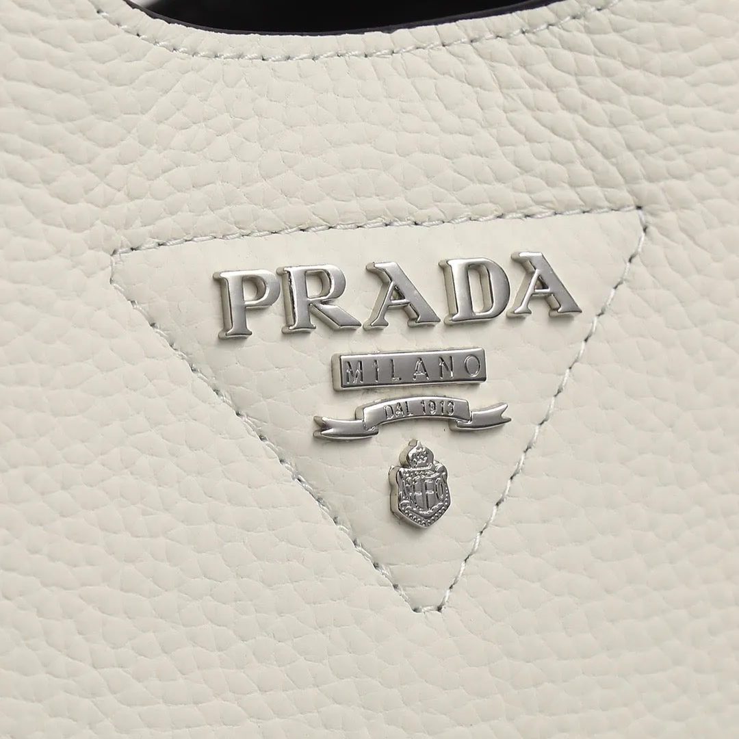 PD295 Leather Mini Bag / 7.1x6.1x3.9inch