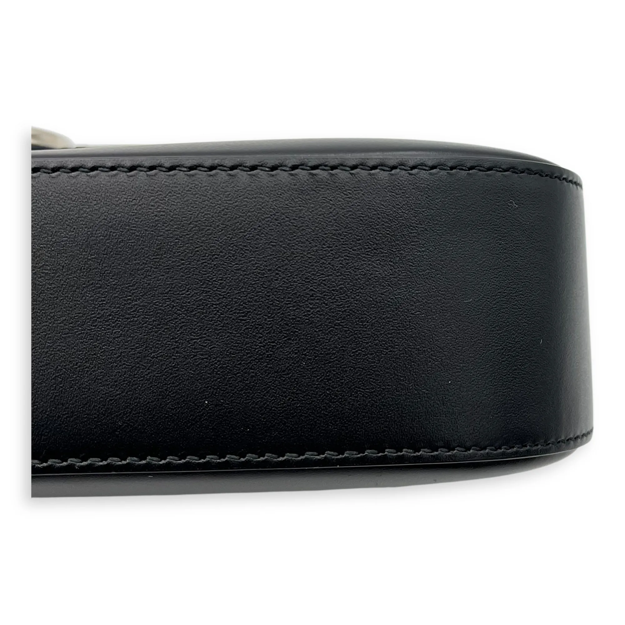 Petite GG Small Black Crossbody Bag in Calfskin, Silver hardware