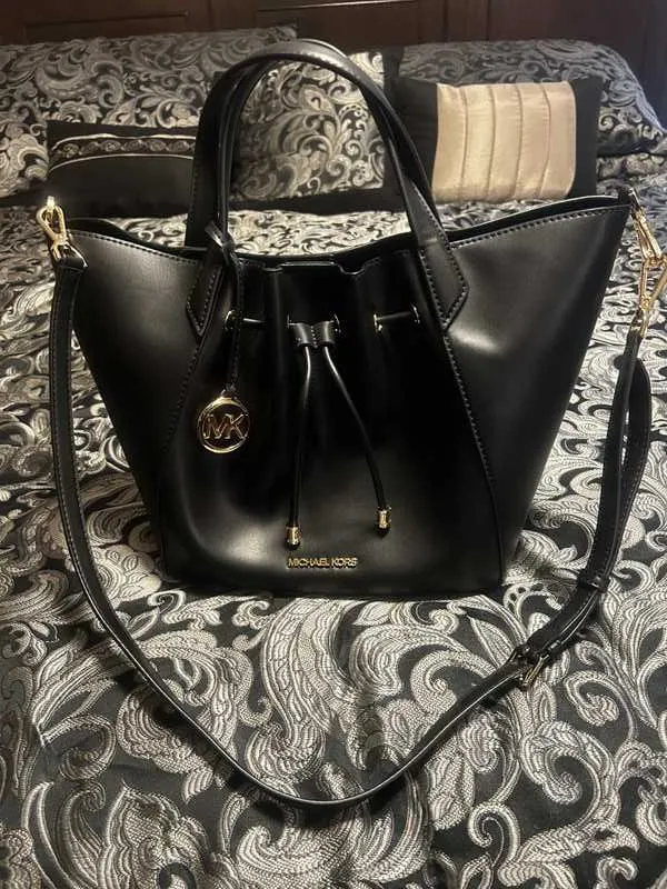 Phoebe Large Faux Leather Bucket Bag