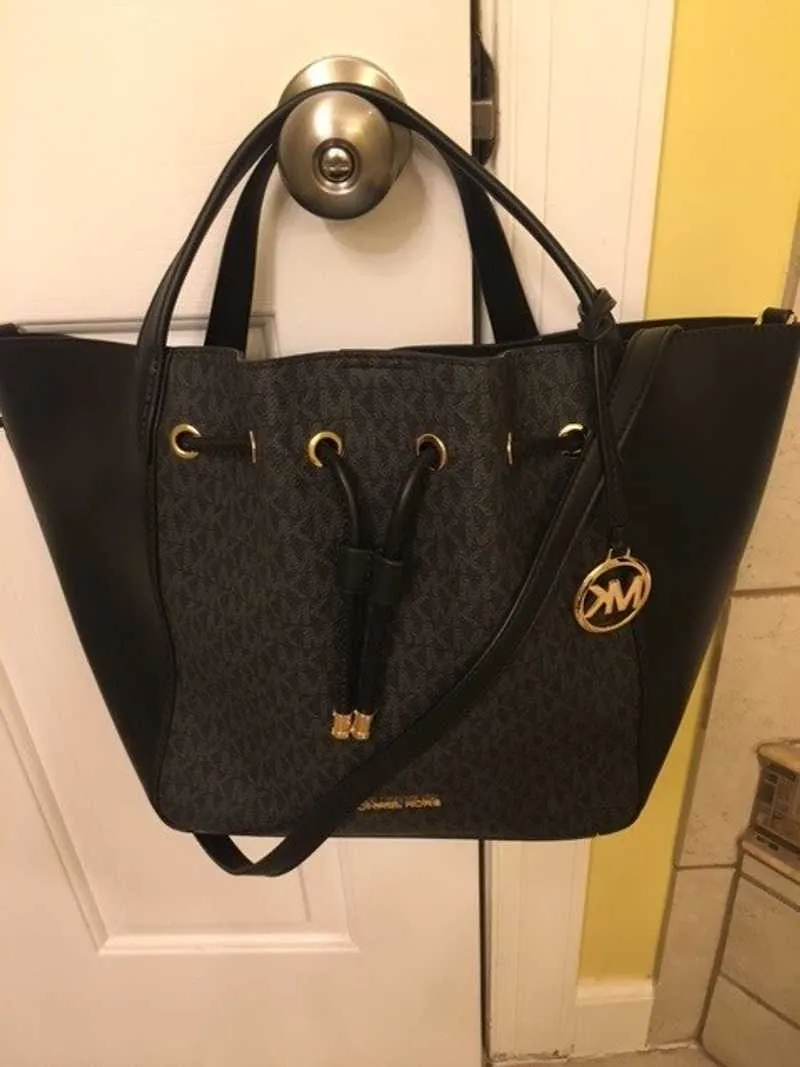 Phoebe Large Two-Tone Logo Bucket Bag