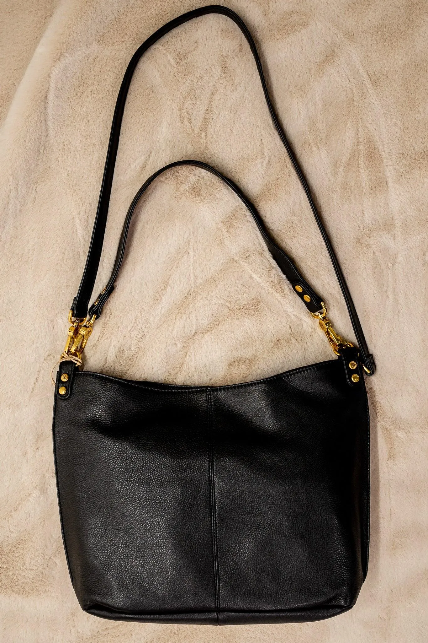 Pier Shoulder Bag