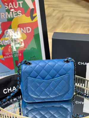 Preloved Chanel CF MINI Bag Blue 15*12cm 8424