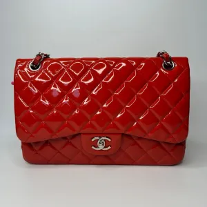 Preloved Chanel classic flap bag patent leather red -NG102764