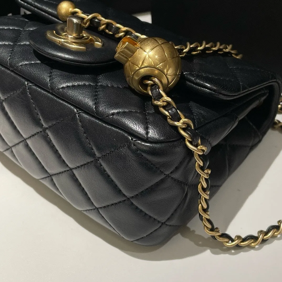 Preloved Chanel Classic Flap Mini Black Shoulder Bag with Adjustable Chain (2020) #J2038