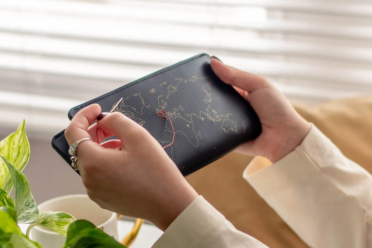 Stitch Travel Wallet - Black (Vegan)