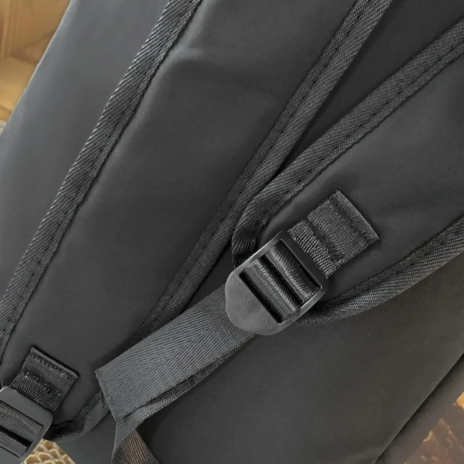 Student Backpack Fashionable New Pattern Simple Solid Color Practical Large Capacity Backpack (Black, One Size)