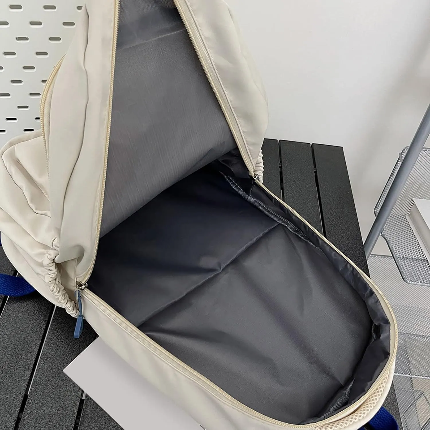 Student Backpack Fashionable Simple Solid Color Large Capacity Lightweight Practical Student Foldable (White, One Size)