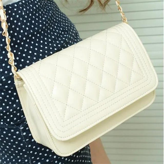 The triangular shape Bags.