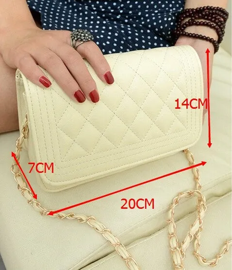 The triangular shape Bags.