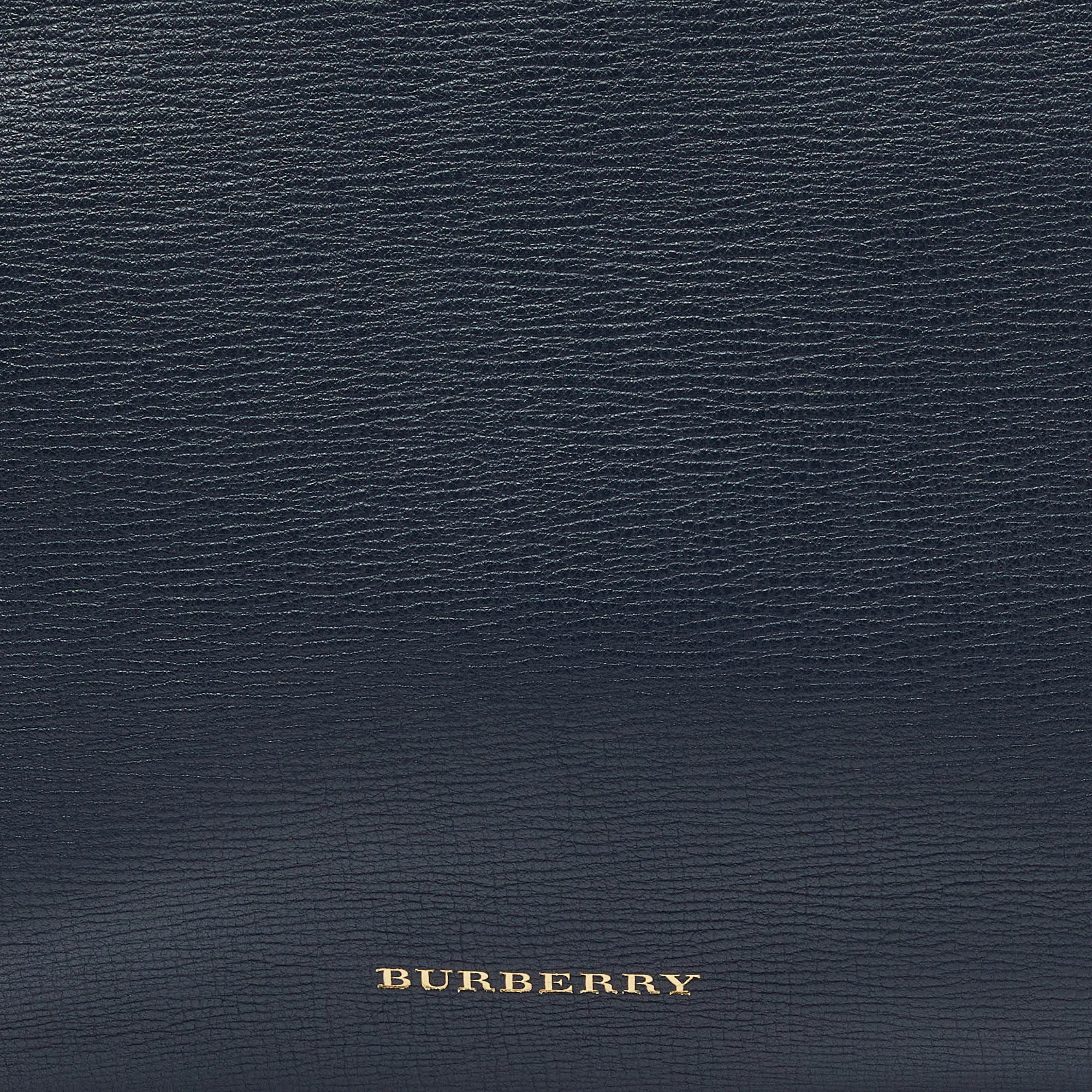 Trendy Inspired Burberry Blue/beige Leather And House Check Canvas Medium Banner Tote
